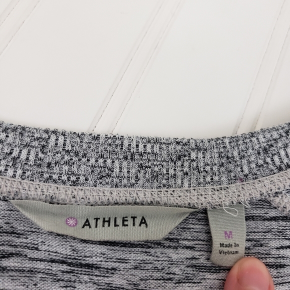 Athleta Sweatshirt Blissful Shark Bite Side Zip Sweatshirt Gray size Medium - Picture 3 of 9